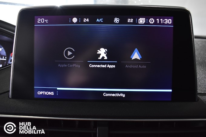 PEUGEOT 3008 BlueHDi 130 S&S EAT8 Business